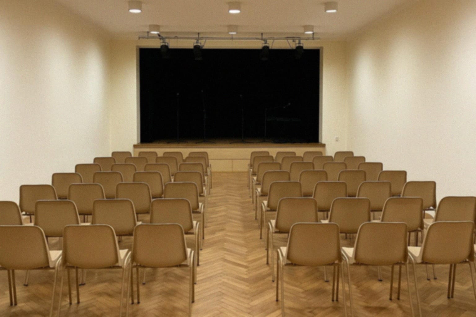 Rypiński Dom Kultury zaprasza do udziału w 28 Konkursie Plastycznym